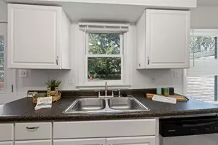 2828 Eleanor St, Portage, IN 46368 - Photo 6
