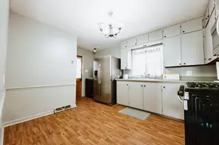 424 S Dickson St, Michigan City, IN 46360 - Photo 12
