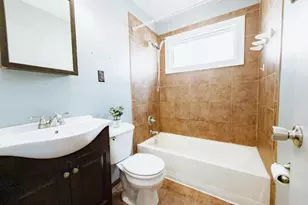 424 S Dickson St, Michigan City, IN 46360 - Photo 18