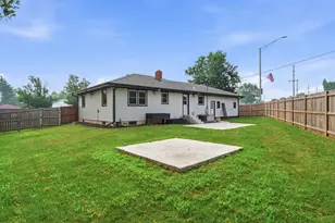 2426 Andrew Dr, Dyer, IN 46311 - Photo 24