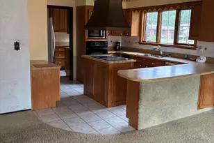 2885 Vivian St, Portage, IN 46368 - Photo 6