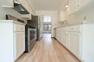 707 Thomas St, Crown Point, IN 46307 - Photo 6