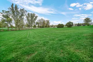 649 Yellowstone Dr, Hebron, IN 46341 - Photo 32