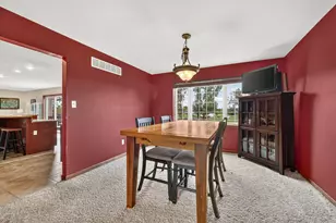 649 Yellowstone Dr, Hebron, IN 46341 - Photo 8