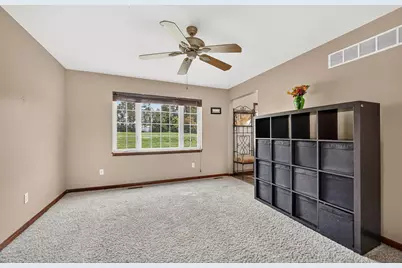 649 Yellowstone Drive, Hebron, IN 46341 - Photo 6