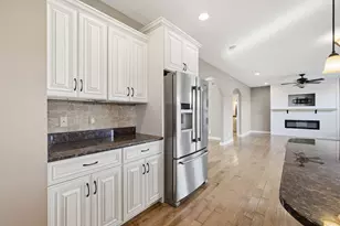11126 N 1000 W, Demotte, IN 46310 - Photo 18