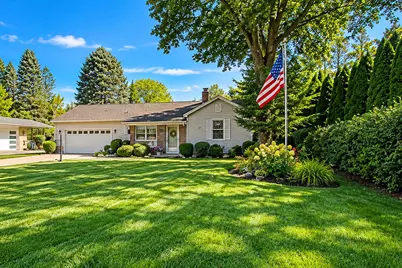 907 E 19th Street, La Porte, IN 46350 - Photo 4