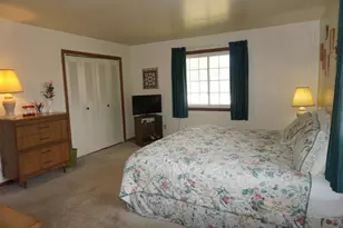 420 Sassafras Dr, Valparaiso, IN 46385 - Photo 12