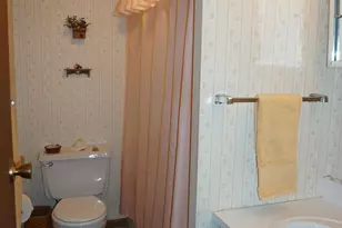 420 Sassafras Dr, Valparaiso, IN 46385 - Photo 20