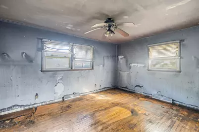 4931 Hillcrest Street, Michigan City, IN 46360 - Photo 12