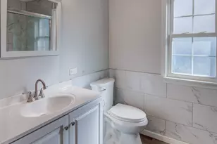 1012 Elmhurst St, Valparaiso, IN 46385 - Photo 20