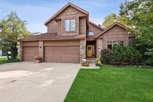 1204 Bartlett Dr, Valparaiso, IN 46383 - Photo 1