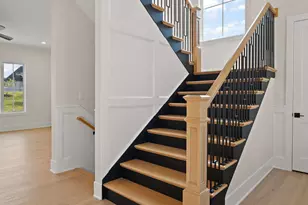 13822 Waterleaf Dr, Saint John, IN 46373 - Photo 4