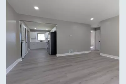 7049 California Avenue, Hammond, IN 46323 - Photo 4