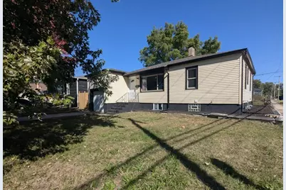 7049 California Avenue, Hammond, IN 46323 - Photo 2