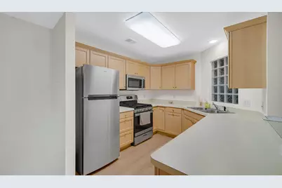 2700 Georgetowne Drive #A1, Highland, IN 46322 - Photo 6