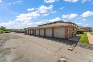 607 Cambridge Ct, Munster, IN 46321 - Photo 18
