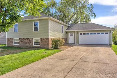 1717 W 98th Place, Crown Point, IN 46307 - Photo 1