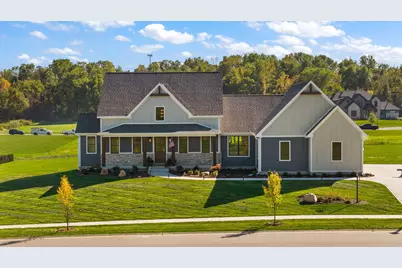 468 Stonebridge Pkwy, Valparaiso, IN 46383 - Photo 1