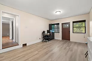 601 Madison St, Valparaiso, IN 46385 - Photo 18