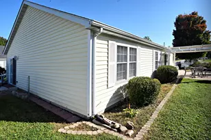350 Brown Ct, Chesterton, IN 46304 - Photo 4
