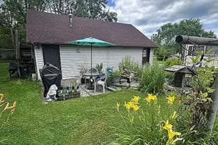 1720 Hale Ave, Chesterton, IN 46304 - Photo 10