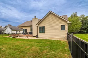 1713 Kapok St SW, Demotte, IN 46310 - Photo 40