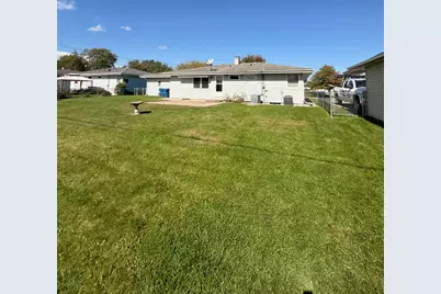 3020 98th Place W, Highland, IN 46322 - Photo 2