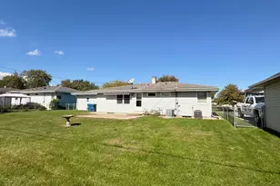 3020 98th Pl W, Highland, IN 46322 - Photo 2