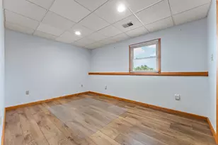 427 Northfield Ln, Valparaiso, IN 46383 - Photo 20