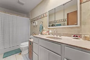 427 Northfield Ln, Valparaiso, IN 46383 - Photo 14