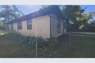 631 E 46th Avenue, Gary, IN 46409 - Photo 8