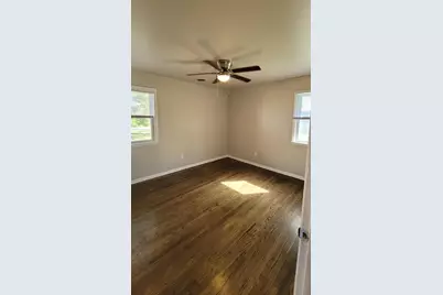 631 E 46th Avenue, Gary, IN 46409 - Photo 24