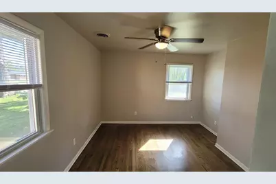 631 E 46th Avenue, Gary, IN 46409 - Photo 26