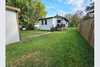 408 S 11th Street, Chesterton, IN 46304 - Photo 28
