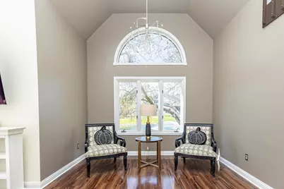 607 W 93rd Court, Crown Point, IN 46307 - Photo 8