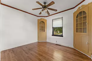 1341 Lincoln St, Hobart, IN 46342 - Photo 8