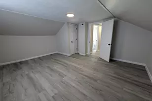 428 N Carroll Ave, Michigan City, IN 46360 - Photo 6