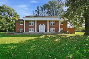 5863 Taft Pl, Merrillville, IN 46410 - Photo 1