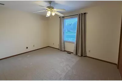 317 9th Circle SE, Demotte, IN 46310 - Photo 12