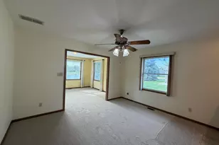 317 9th Cir SE, Demotte, IN 46310 - Photo 10