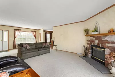 8272 N 850 E, New Carlisle, IN 46552 - Photo 2