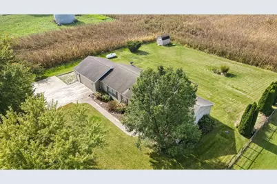 8272 N 850 E, New Carlisle, IN 46552 - Photo 26