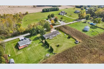 8272 N 850 E, New Carlisle, IN 46552 - Photo 22