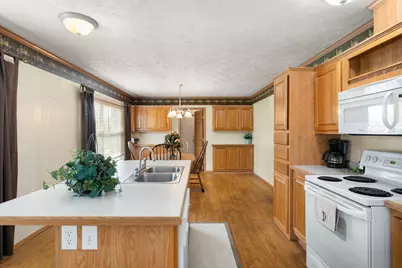 8272 N 850 E, New Carlisle, IN 46552 - Photo 6