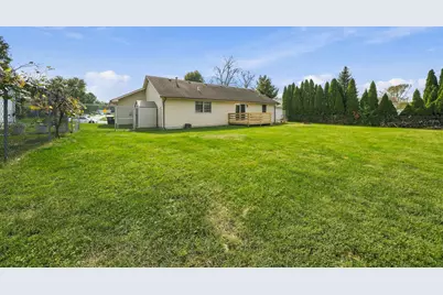 5712 Blossom Avenue, Portage, IN 46368 - Photo 20
