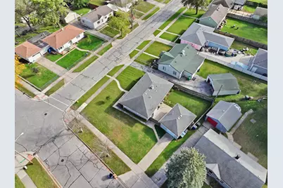 7902 Bertram Avenue, Hammond, IN 46324 - Photo 22