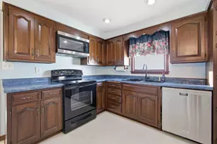 230 N Arbogast St, Griffith, IN 46319 - Photo 14