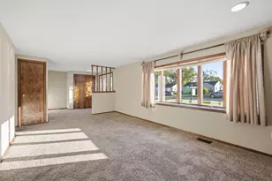 230 N Arbogast St, Griffith, IN 46319 - Photo 6