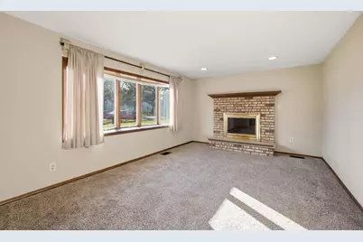 230 N Arbogast Street, Griffith, IN 46319 - Photo 2